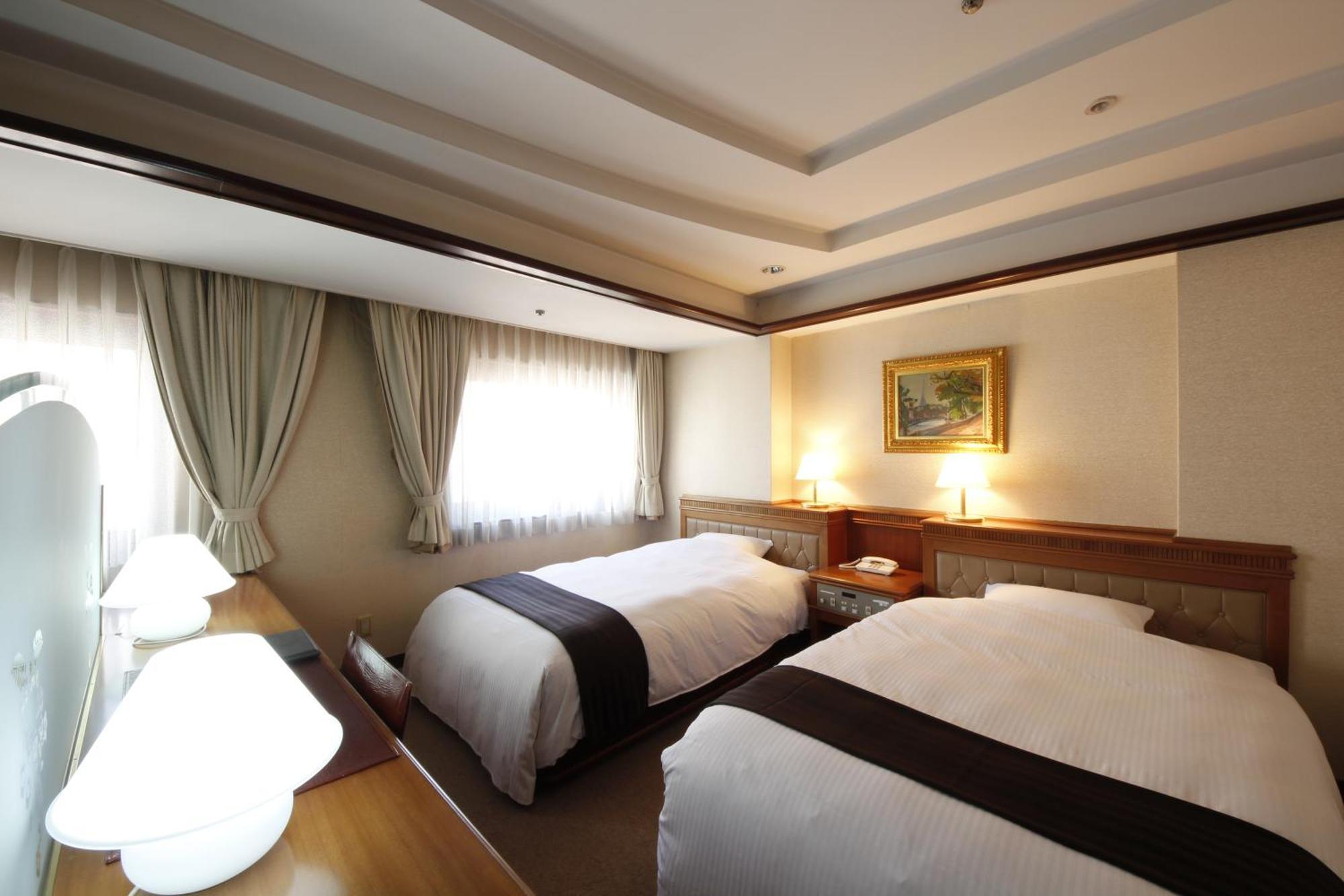 Hotel Hiroshima Garden Palace Ngoại thất bức ảnh